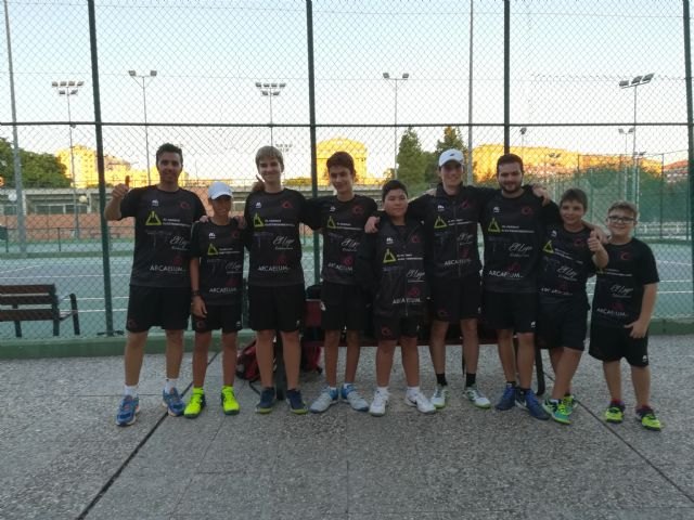 Gran inicio de temporada del equipo del Club de Tenis Totana, Foto 1