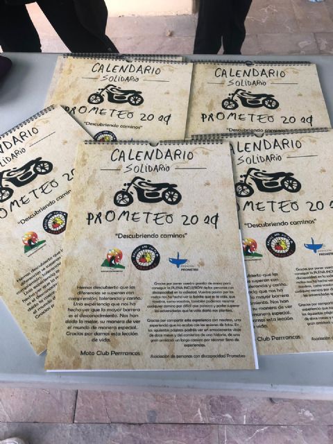 PROMETEO presenta su calendario solidario 2019 Descubriendo caminos - 3, Foto 3