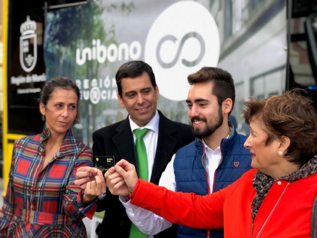 Tarifa plana para el transporte en autobús de los alumnos y el personal de las universidades - 1, Foto 1