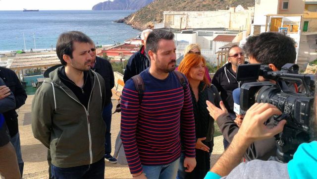 Podemos lleva al Congreso de los Diputados las necesidades del Portús - 4, Foto 4