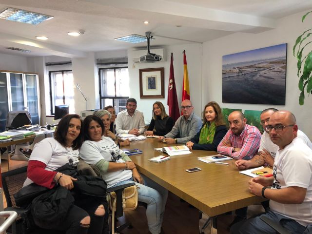 Medio Ambiente expone las líneas estratégicas del ´Plan para la recuperación ambiental de los suelos afectados por la minería´ a la Plataforma de Afectados por los Metales - 1, Foto 1