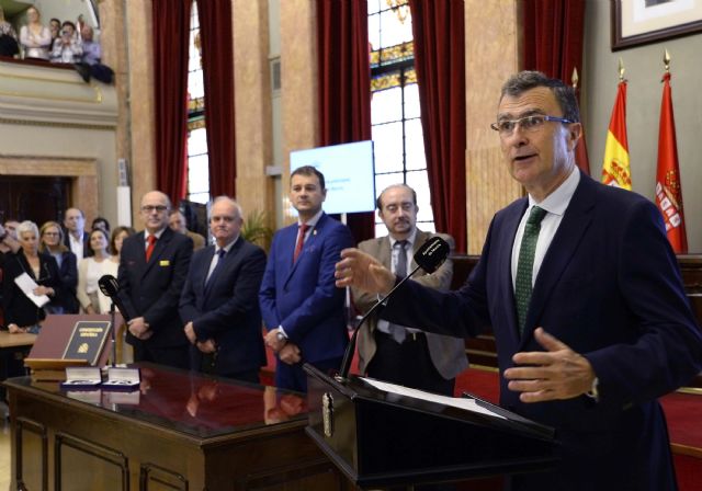 La Glorieta acoge la toma de posesión de 30 bomberos que comenzarán su labor profesional en noviembre - 1, Foto 1
