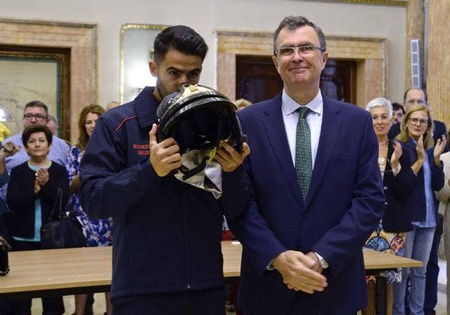 La Glorieta acoge la toma de posesión de 30 bomberos que comenzarán su labor profesional en noviembre - 2, Foto 2