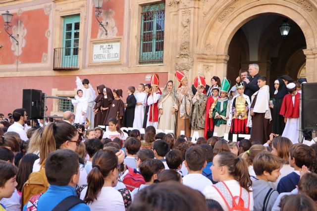 La Fiesta de la Luz reúne a 1.400 alumnos de Religión Católica de la Región de Murcia - 1, Foto 1