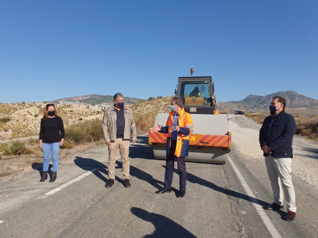 La Comunidad mejora la confortabilidad de la carretera que une la pedanía molinense de La Hurona con la Estación de Blanca - 1, Foto 1