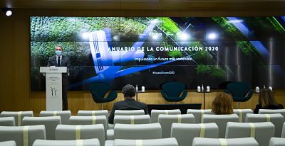 El Secretario de Estado de Medio Ambiente clausuró la presentación del Anuario de la Comunicación 2020, editado por la Asociación de Directivos de Comunicación, Dircom - 5, Foto 5
