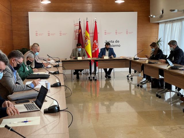 Aprobada una subvención de 110.000 euros para fomentar las actividades extraescolares entre los estudiantes de los institutos del municipio - 1, Foto 1