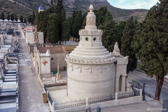 El Panteón Pedreño se abre al público durante el puente de Todos los Santos - 1, Foto 1