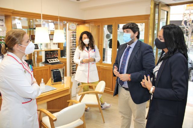 La Comunidad abona 15 millones de euros en ayudas a 4.315 comercios de la Región - 1, Foto 1