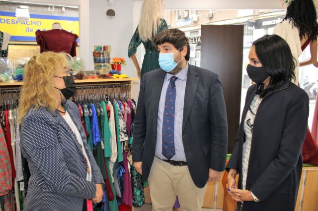 La Comunidad abona 15 millones de euros en ayudas a 4.315 comercios de la Región - 2, Foto 2