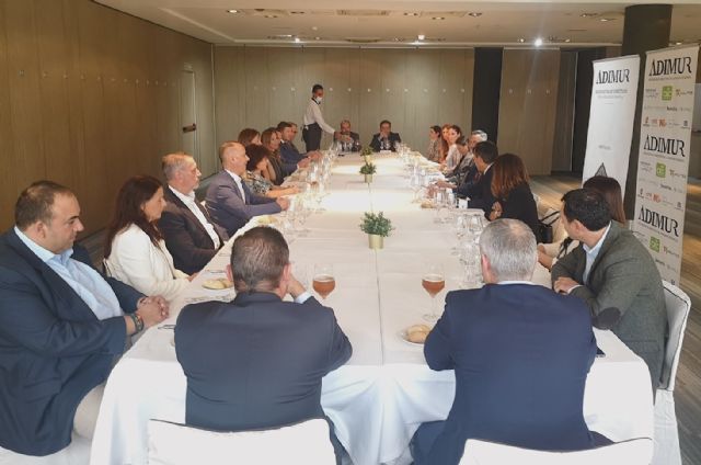 La directiva Mónica Pujante comparte con ADIMUR las claves del liderazgo de la empresa murciana Hijos de Juan Pujante - 1, Foto 1