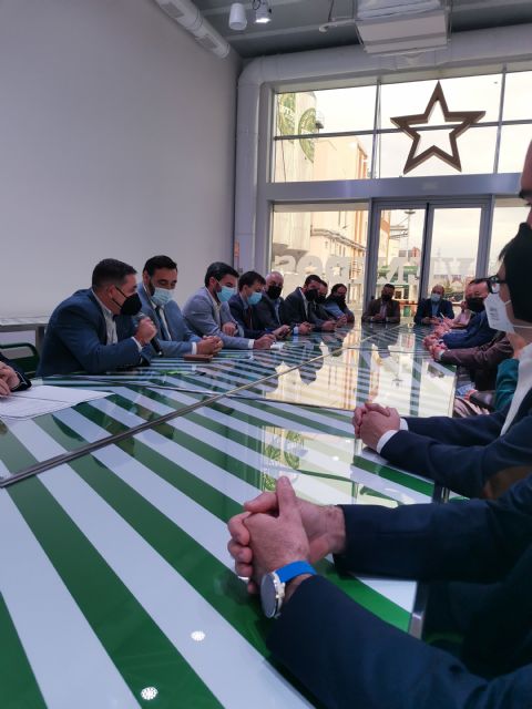 AEMA celebra su café ambiental con Antonio Luengo - 1, Foto 1