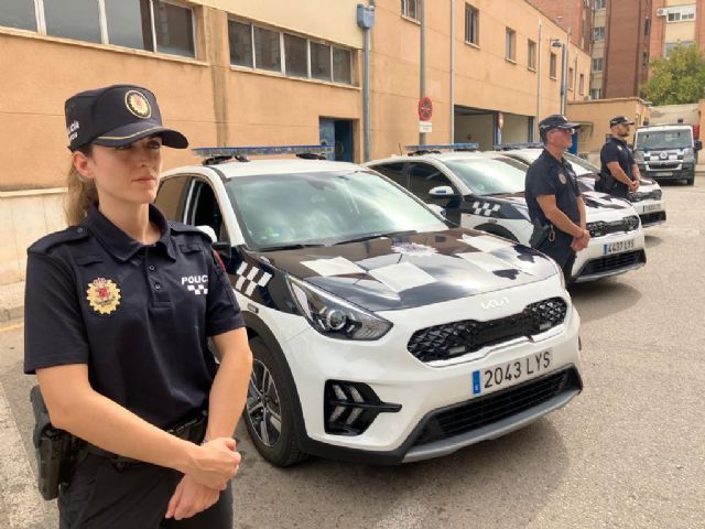 La Policía Local estrena cuatro nuevos vehículos híbridos - 1, Foto 1