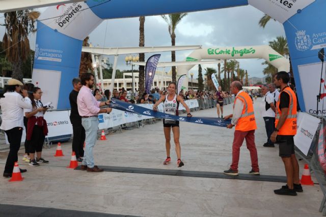 Juan Ramón García y Mercedes Velasco, ganadores de la VII carrera solidaria 10k Puerto de Cartagena - 2, Foto 2
