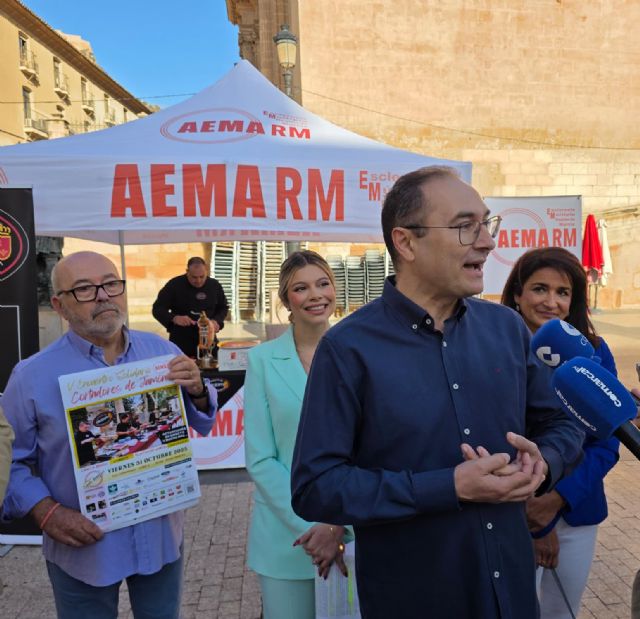 Lorca se vuelca un año más con la Asociación de Esclerosis Múltiple de la Región de Murcia con la celebración del V Encuentro Solidario de Cortadores de Jamón - 3, Foto 3