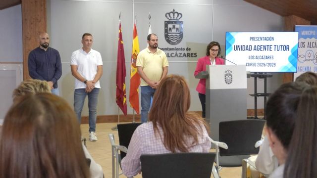 Los Alcázares presenta la Unidad del Agente Tutor para el curso 2025/2026 reforzando su compromiso con la educación y la convivencia escolar - 1, Foto 1