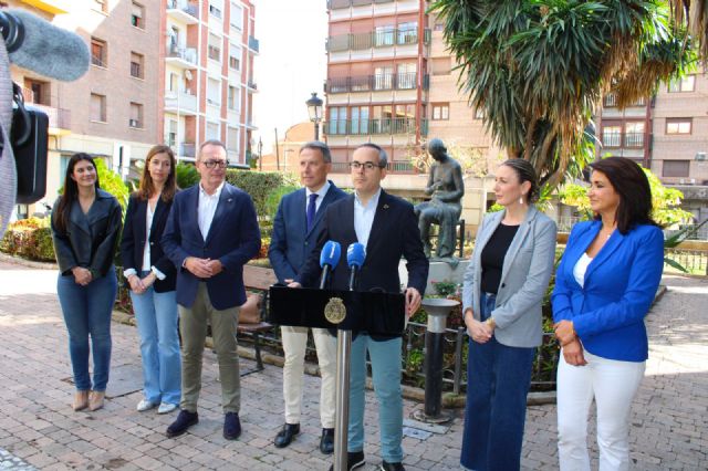 El Cristo del Rescate y el de la Coronación procesionarán a hombros de medio millar de lorquinos en la Magna de Murcia - 5, Foto 5