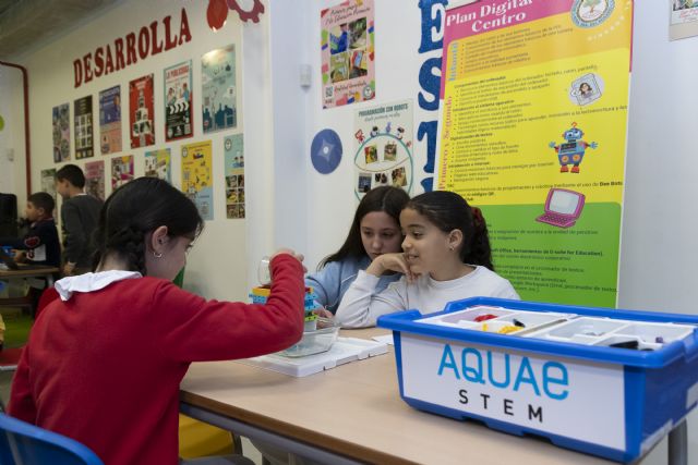 Aquae STEM inicia un nuevo ciclo de tres años para seguir inspirando vocaciones en niñas de Primaria - 2, Foto 2