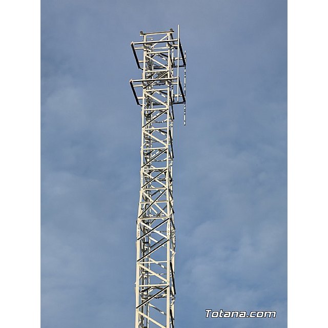 Los vecinos de La Charca denuncian el cierre de vías administrativas en su intento de reubicar la antena de telefonía - 2, Foto 2