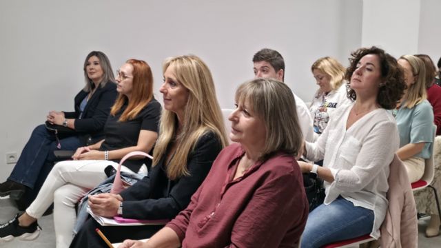 Murcia muestra su Guía del Buen Trato a la Infancia y Adolescencia como ejemplo de buenas prácticas entre las Ciudades Amigas de la Infancia - 5, Foto 5