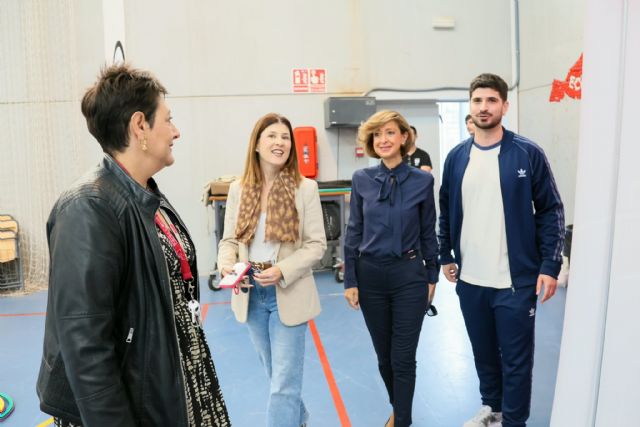 El IES Bartolomé Pérez Casas acoge las I Jornadas de Deporte Inclusivo 'Todos Jugamos' para fomentar la integración y el compa&ntilde;erismo entre el alumnado - 4, Foto 4