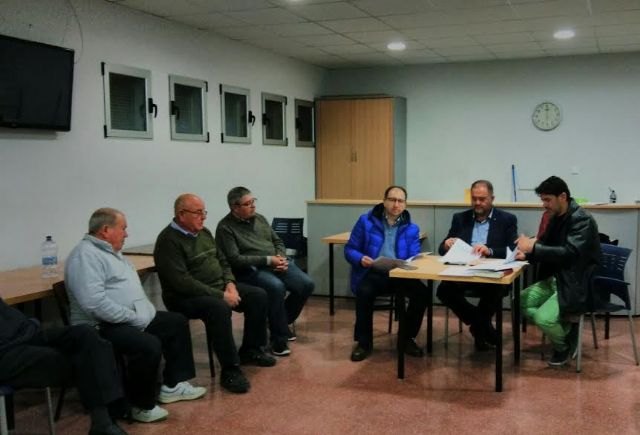 The City Council signs the collaboration agreement with the Association of Neighbors "Santa Isabel" of the High Age for the assignment of the Local Social and Sports Court, Foto 2