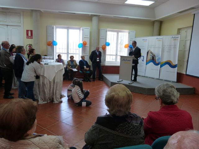 Más de un centenar de vecinos de La Aljorra visitan SABIC para conocer sus últimas novedades - 3, Foto 3