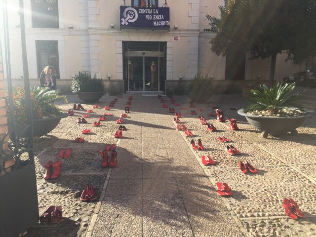 Concentración plaza del ayuntamiento 25 de noviembre día internacional para la eliminación de la violencia contra la mujer - 1, Foto 1