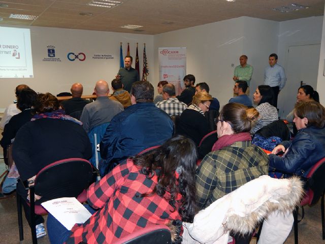 Emprendedores caravaqueños asisten a un taller Cercam sobre las posibilidades del negocio electrónico - 1, Foto 1
