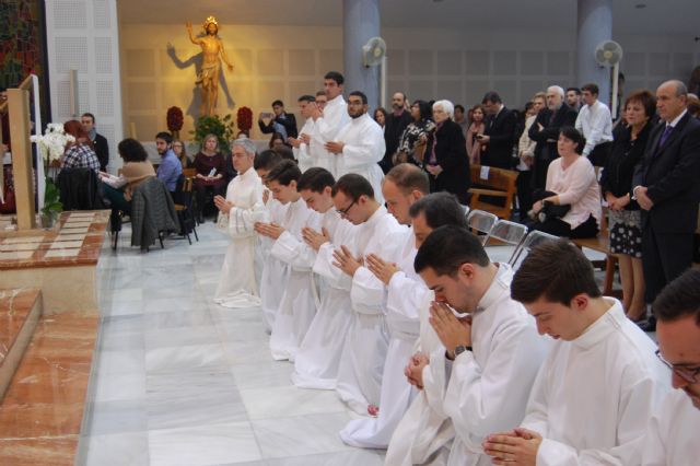 Dieciocho seminaristas reciben los Ministerios Laicales - 1, Foto 1