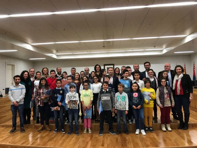 La Corporación Municipal de Torre-Pacheco, cede el Salón de Plenos a los niños - 4, Foto 4