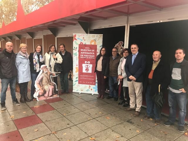 La Comunidad prevé un aumento del 15 por ciento de las ventas en la Muestra de Artesanía de Navidad - 1, Foto 1