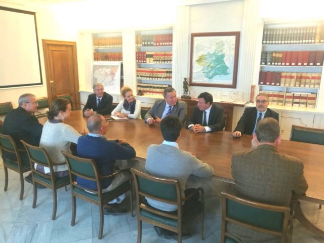 El presidente de la MCT detalla al delegado del Gobierno una inversión de 11 millones de euros para aumentar el rendimiento de las desaladoras - 1, Foto 1