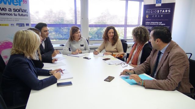 Dirección Humana colaborará con el SEF en materia de empleo y formación - 2, Foto 2