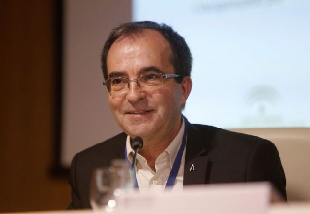 José Antonio Corraliza debate en ´Cartagena Piensa´ sobre las barreras y resistencias psicológicas ante el cambio climático - 1, Foto 1