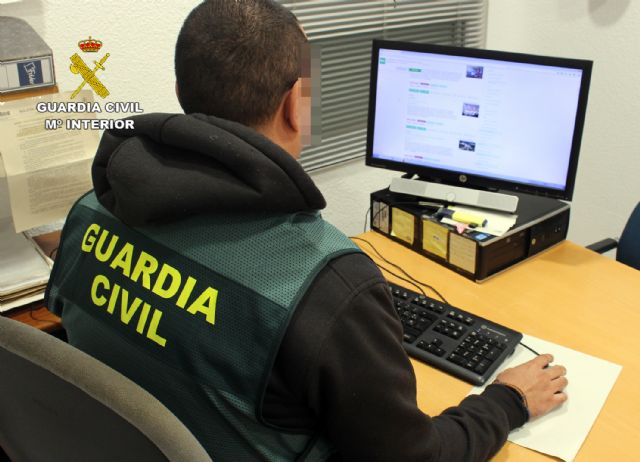 La Guardia Civil detiene en Murcia a un experimentado delincuente dedicado a cometer estafas inmobiliarias - 1, Foto 1