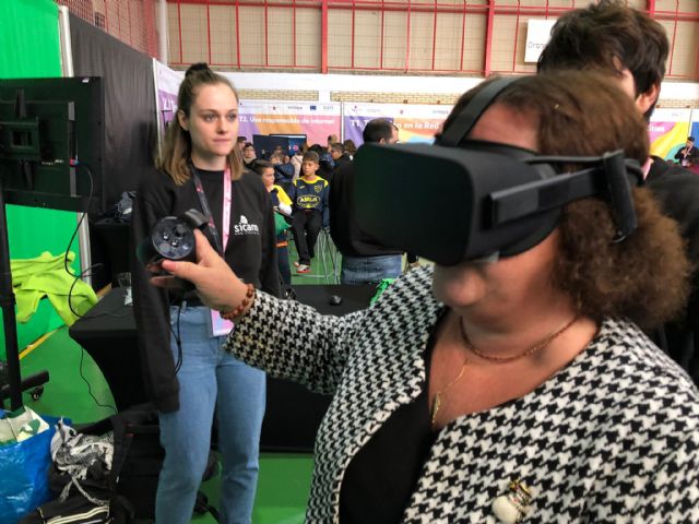 Últimos avances en realidad aumentada, robótica, ocio digital y ciudades inteligentes - 1, Foto 1