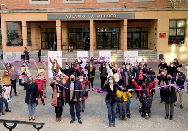 La Comunidad y el CERMI impulsan la igualdad en mujeres con discapacidad - 1, Foto 1