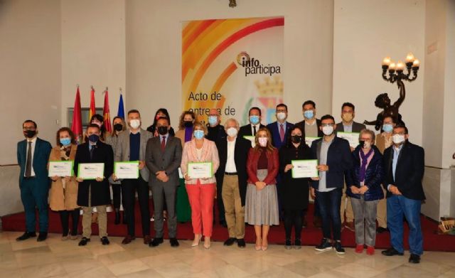 La Universidad Autónoma de Barcelona premia al Ayuntamiento de Caravaca por la transparencia y la comunicación pública - 2, Foto 2
