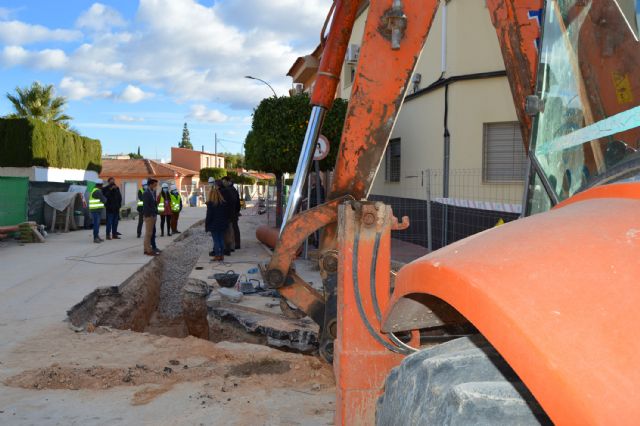 El director general del Agua visita las obras de mejora del colector de saneamiento de la avenida Reyes Católicos - 3, Foto 3