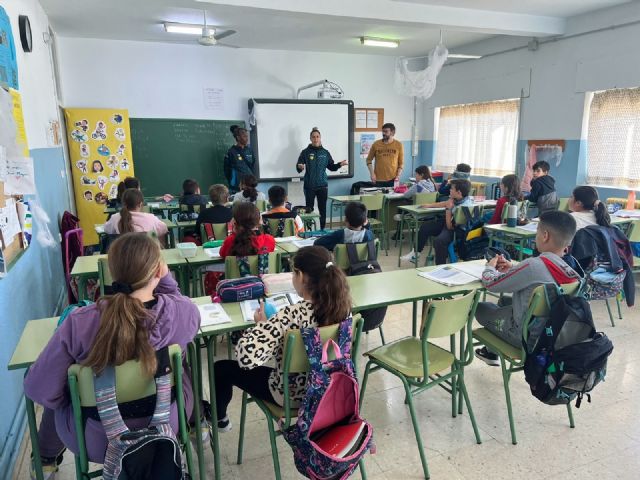CEIP Las Tejeras y Jara Carrillo inundarán la Grada Escolar contra Spar Girona - 2, Foto 2
