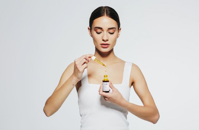 Cinco beneficios clave del CBD y la melatonina para el cuidado de la piel, según expertos - 1, Foto 1