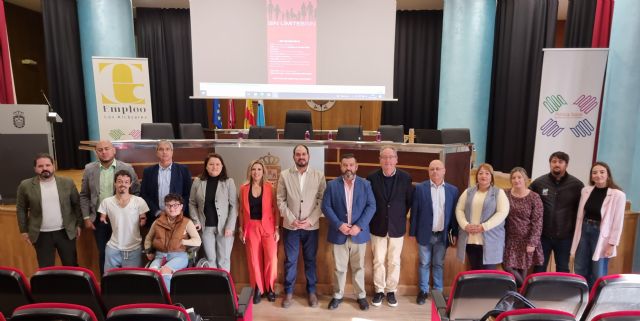 Arranca la primera semana de la discapacidad en Los Alcázares con el empleo y la TIC como protagonistas - 2, Foto 2