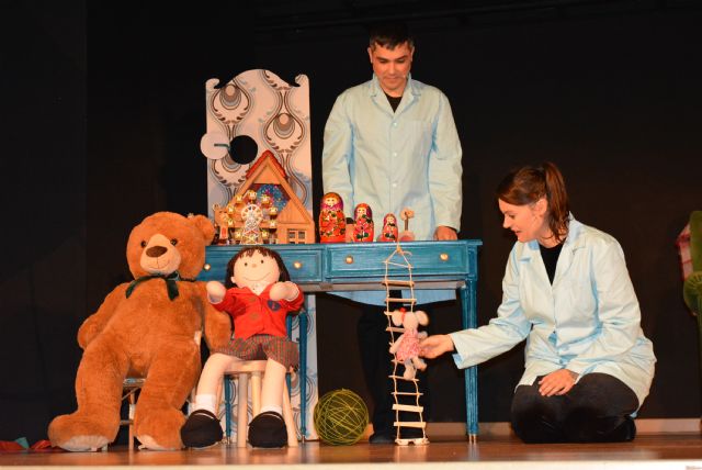 Teatro infantil solidario a beneficio de Cáritas dentro del programa Navidad con Cajamurcia - 2, Foto 2