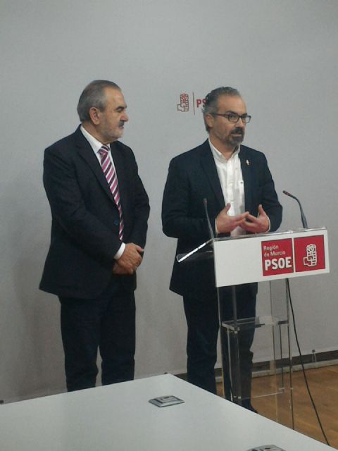 Tovar: Espero que en el debate de presupuestos de mañana impere la cordura y el interés general, frente al sectarismo y al interés partidista de PP y Ciudadanos - 2, Foto 2