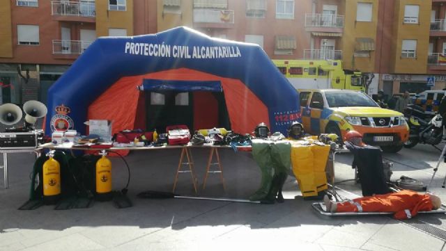Protección Civil tendrá mañana domingo una recogida de juguetes en la plaza de la Constitución, con el lema Sus Derechos en Juego - 2, Foto 2
