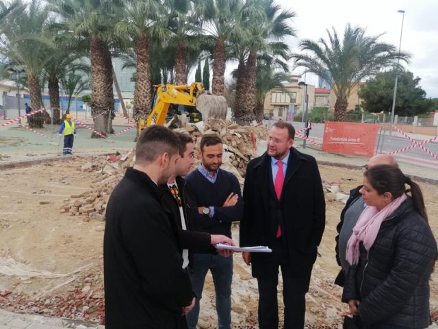 La fuente Juana Jugán de Puente Tocinos contará con 40 chorros de agua y luces led bajo el agua - 2, Foto 2
