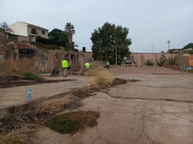 El personal del programa de los Consejos Comarcales realiza trabajos de mantenimiento de viales y espacios públicos durante estos últimos meses en el municipio - 3, Foto 3