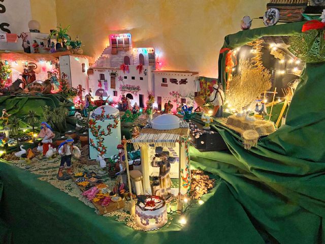 Sonrisas Solidarias apuesta por los materiales reciclados para su belén esta Navidad - 5, Foto 5