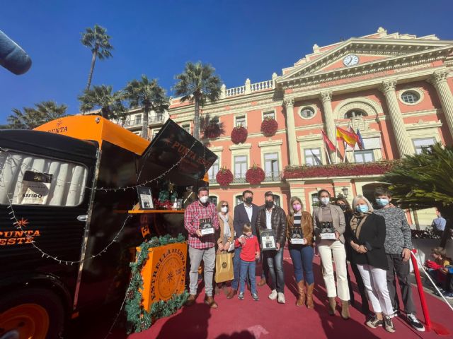 ASSIDO recibirá la recaudación de la venta de la cerveza de Navidad de Estrella de Levante en el mercadillo de La Glorieta - 1, Foto 1